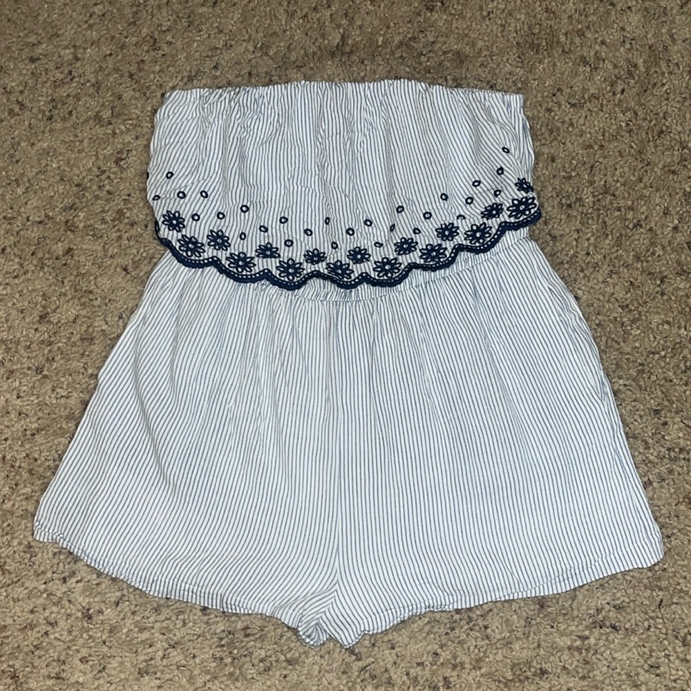 JESSICA SIMPSON STRIPED FLORAL STRAPLESS ROMPER / BLUE & WHITE / SIZE LARGE